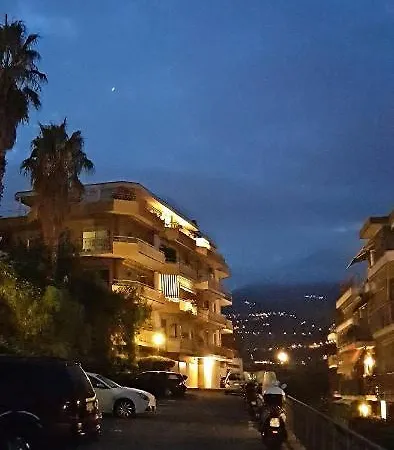 בית הארחה Il Paradiso Del Relax Private With Bathroom Parking 3*