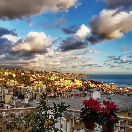 Il Paradiso Del Relax Private With Bathroom Parking סנרמו