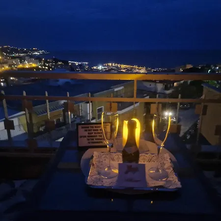 Il Paradiso Del Relax Private With Bathroom Parking Guest house Sanremo