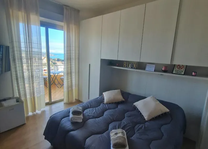 Il Paradiso Del Relax Private With Bathroom Parking San Remo